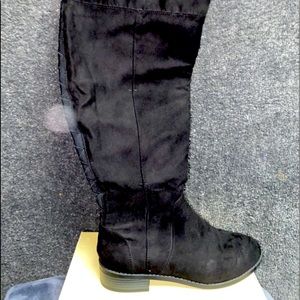Wide calf boots